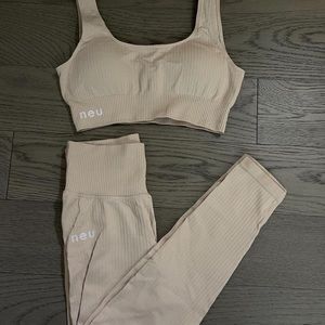NEU apparel seamless light pink set